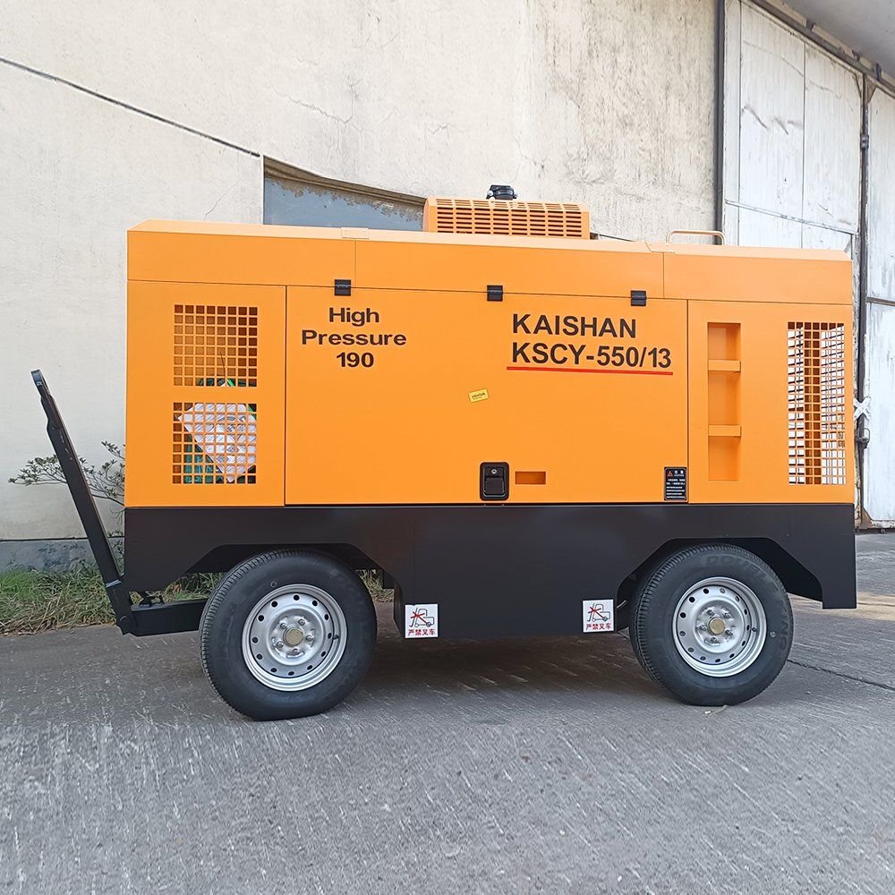 Zhejiang Kaishan Portable Air Compressor with Wheels Kscy-550/13 550cfm 13bar Air Compressor for Mining D